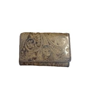 Women’s Bass Tooled Leather Wallet